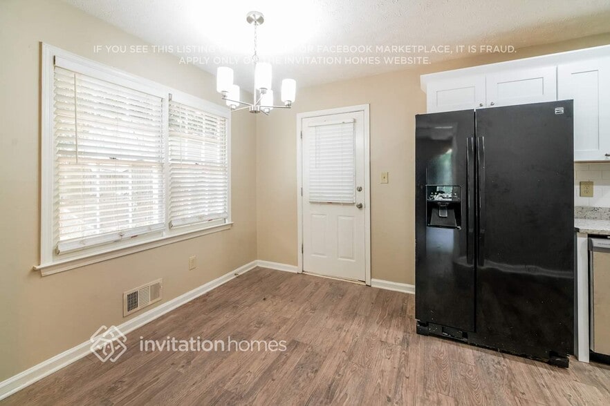 Building Photo - 105 Water Way Trail