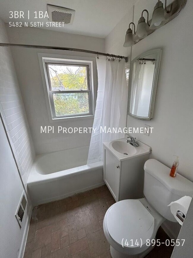 Building Photo - 5482 N 58th St