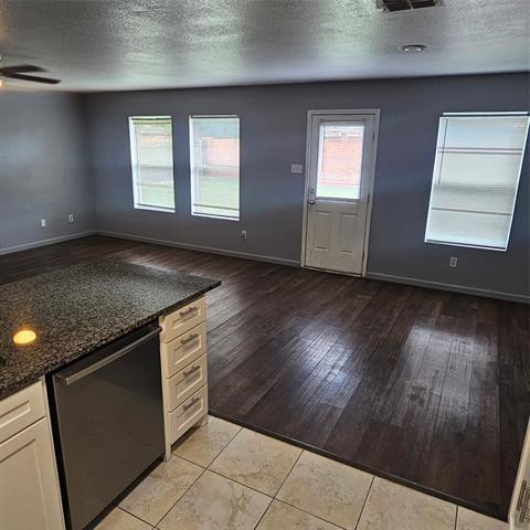 Building Photo - 12624 Ocean Spray Dr