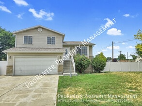 Building Photo - 4409 900 W