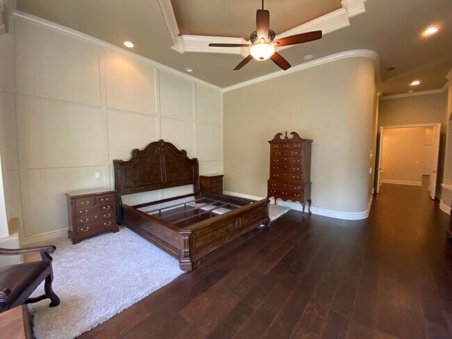 Building Photo - Stunning American River Canyon Custom Home