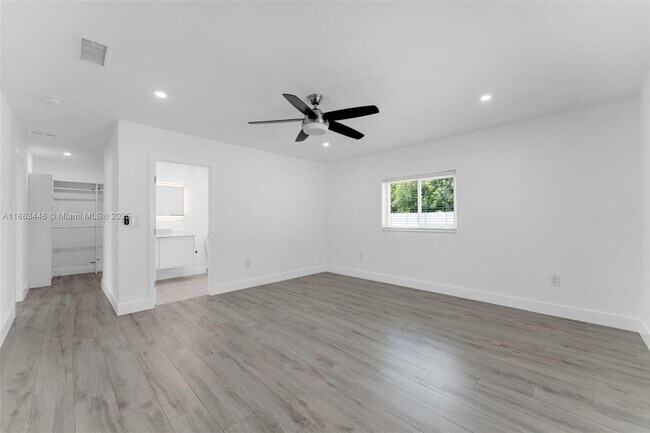 Building Photo - 12253 SW 28th Terrace