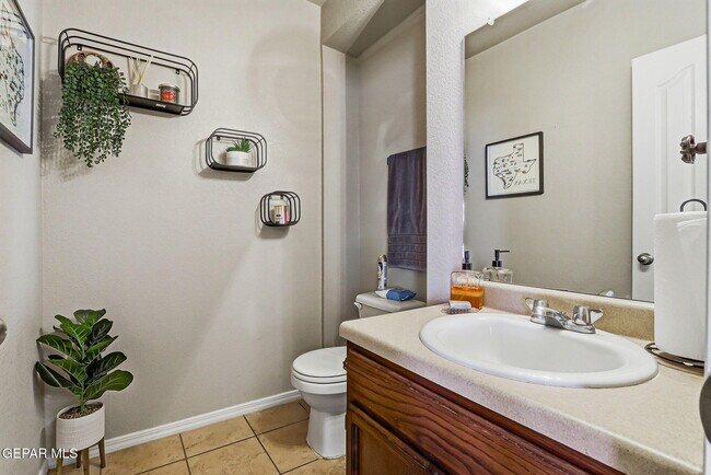 Building Photo - 14220 Firewood Dr