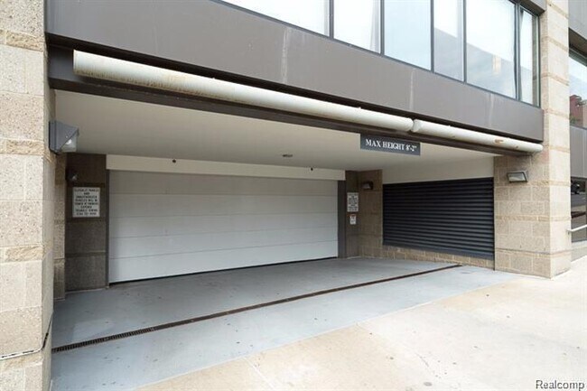 Building Photo - 111 N Ashley St