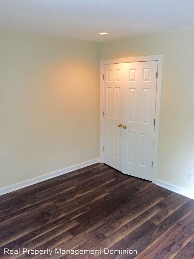 Building Photo - 3 br, 2 bath House - 100 River Walk Court