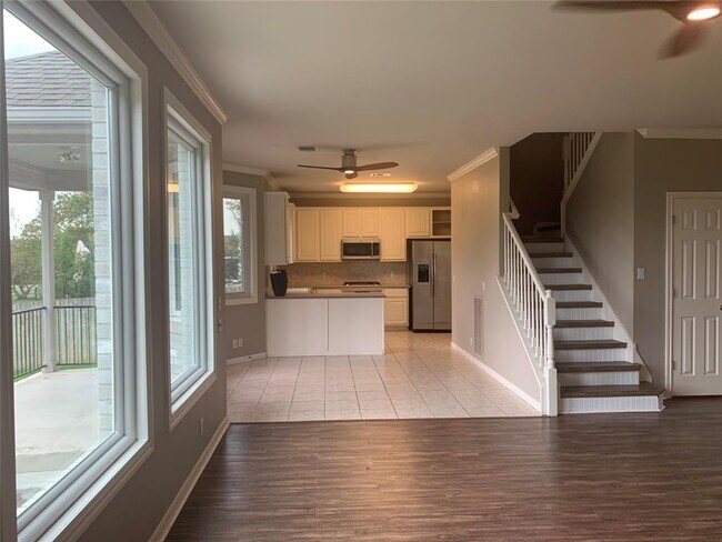 Building Photo - 2237 Shark Loop