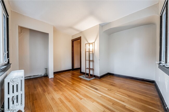 Building Photo - 18313 Newell Rd