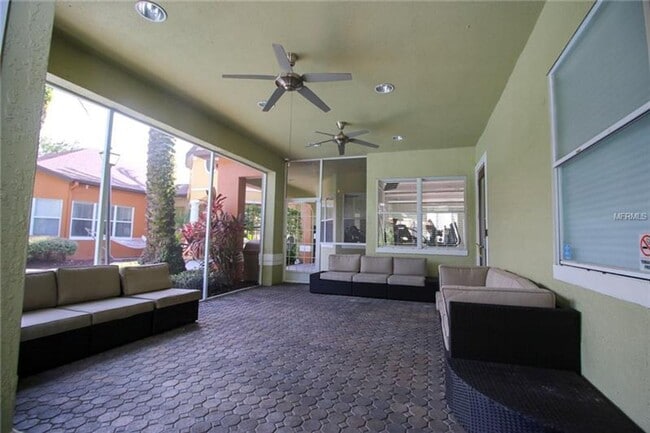 Building Photo - Gorgeous  Forest View, Wood Floors  1/1 condo for RENT @The Crest close to UCF.