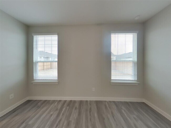 Building Photo - 1624 Mexican Heather Dr