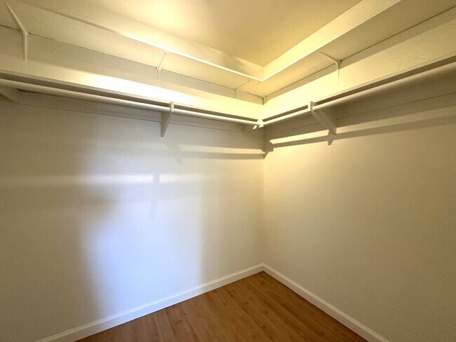 Building Photo - Mira Mesa - Single-Story Detached Condo w ...