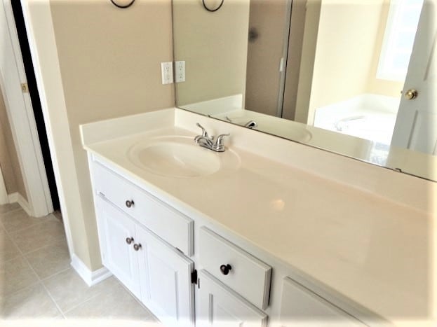 Building Photo - 222 Flagstar Ct