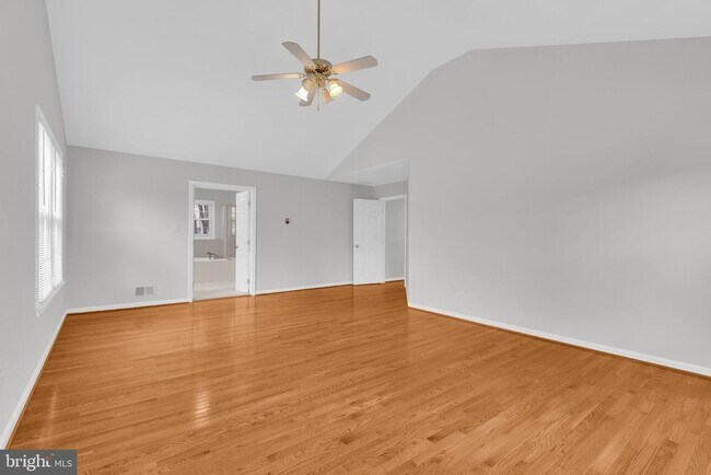 Building Photo - 13072 Autumn Willow Dr