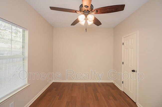 Building Photo - 5314 Austin St