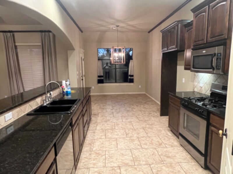 Building Photo - 2017 Pony Express Trail