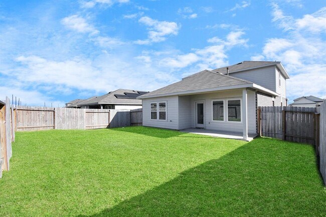 Building Photo - 5227 Castlebury Meadows Dr