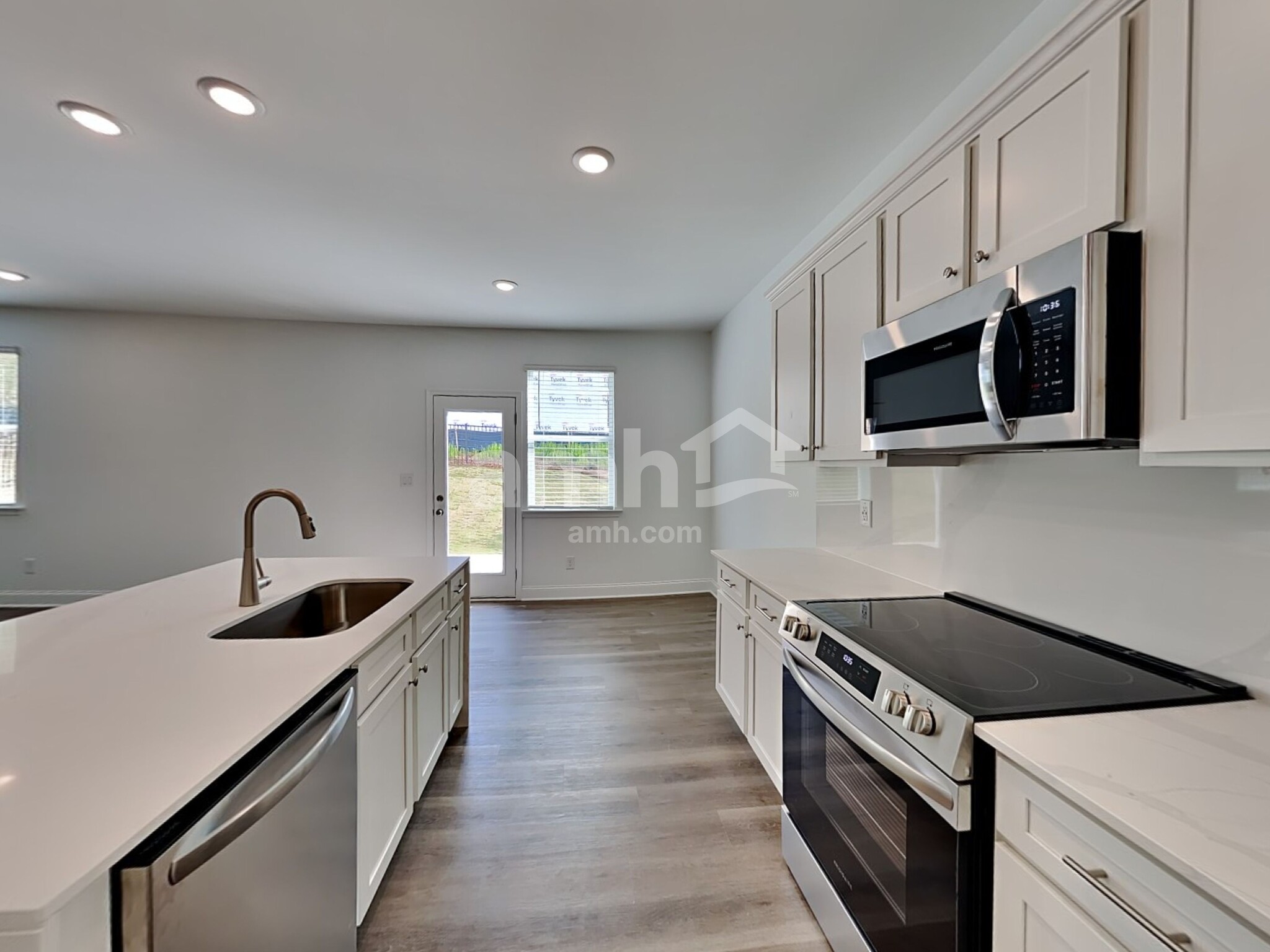 Building Photo - 1354 Soapstone Rd