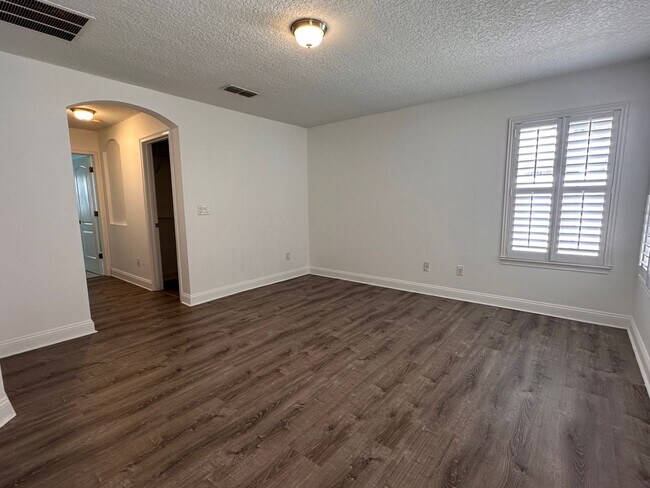 Building Photo - 86153 Sand Hickory Trail