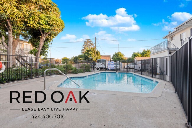 Building Photo - 10920 Ramona Blvd