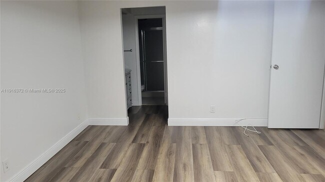 Building Photo - 3841 Environ Blvd