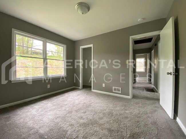 Building Photo - Home for Rent in Birmingham!!! Available t...