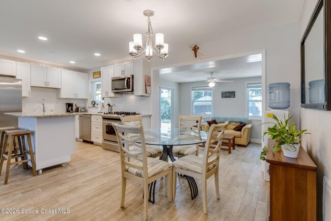 Building Photo - 101 E Dover St