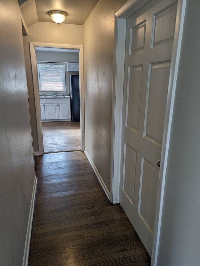 Building Photo - 8129 W Villard Ave