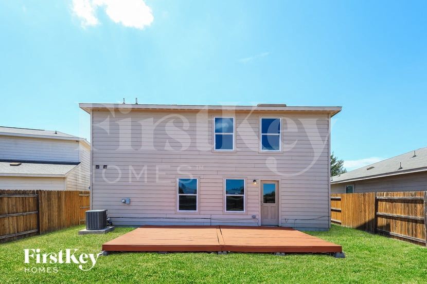 Building Photo - 11803 Luckey Vista