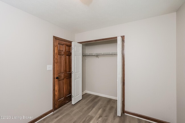 Building Photo - 5611 Archtree Pl