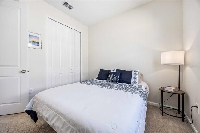 Building Photo - 702 Benz St