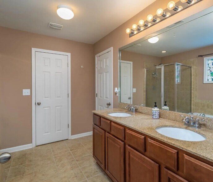 Building Photo - 4657 Willman Way