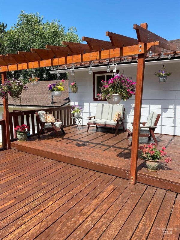 Building Photo - 5454 Lapwai Pl