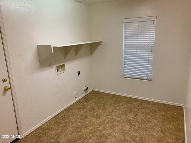 Building Photo - 3440 E Morelos Ct