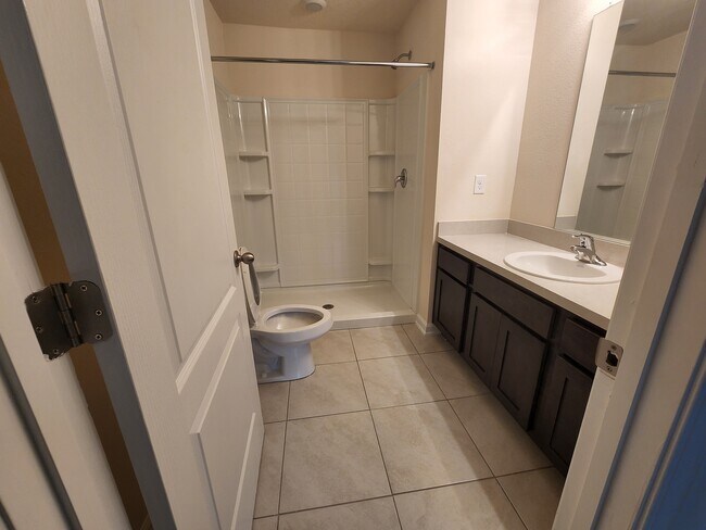 Building Photo - 875 Gate Run Rd