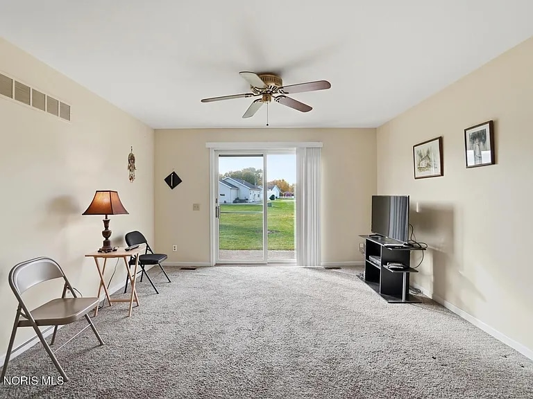 Building Photo - 711 Hart Ave