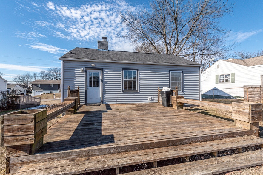 Building Photo - 2605 Orton Dr