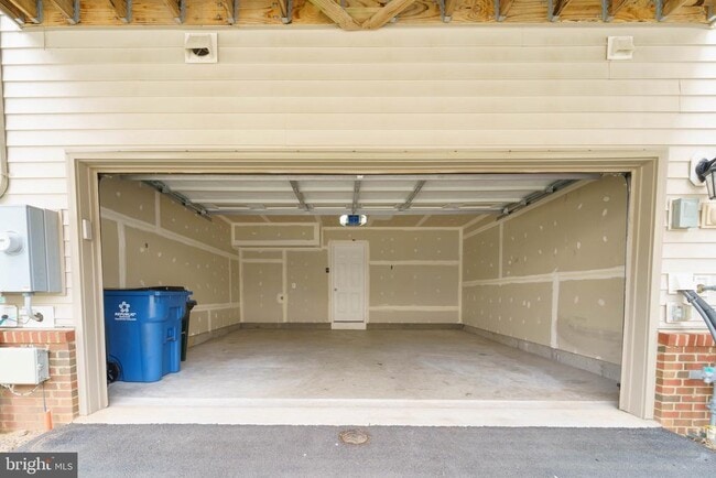 Building Photo - 23503 Adagio Terrace
