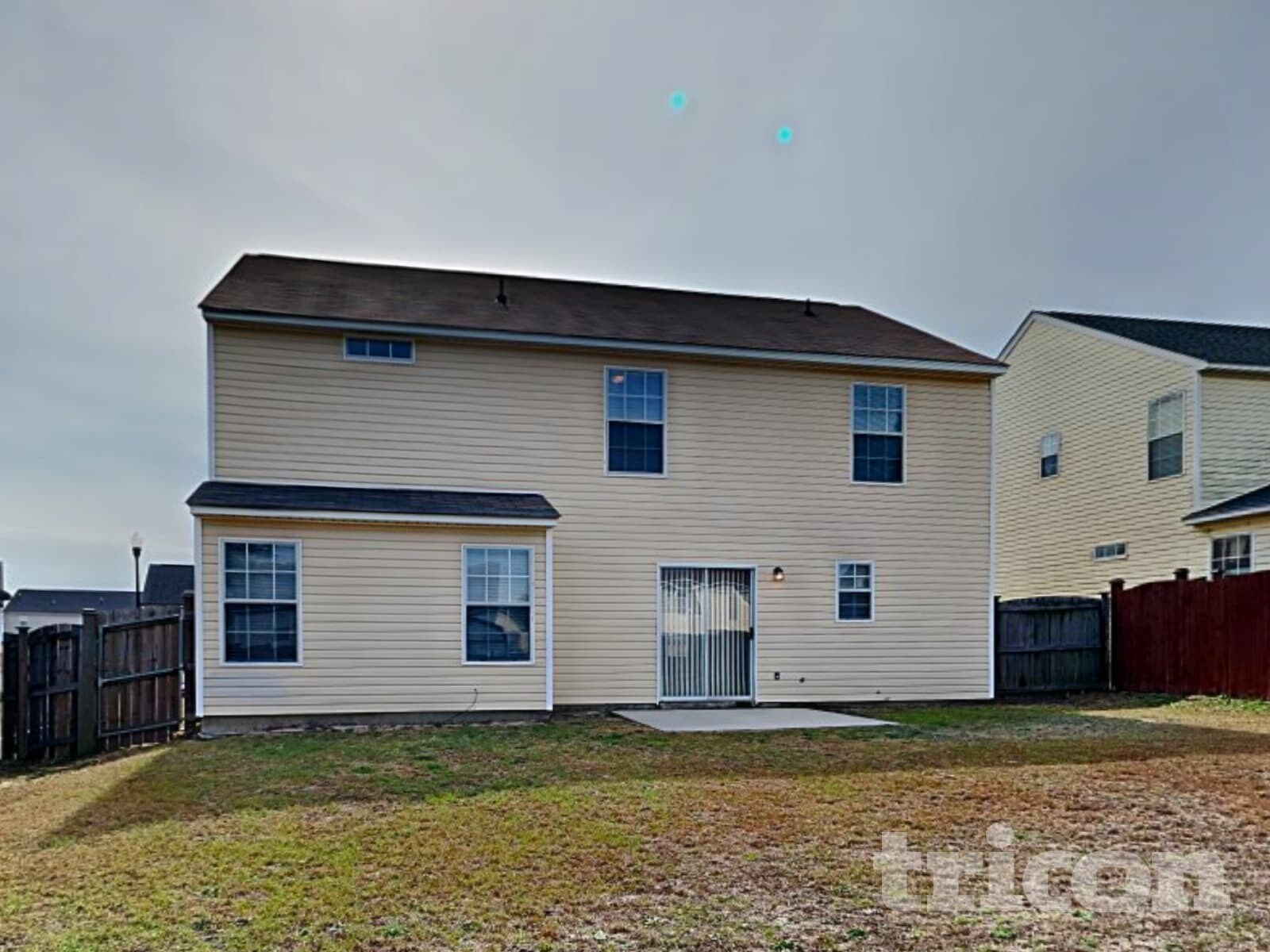 Building Photo - 204 Fox Grove Cir