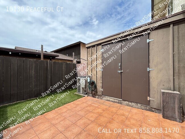 Building Photo - 10130 Peaceful Ct