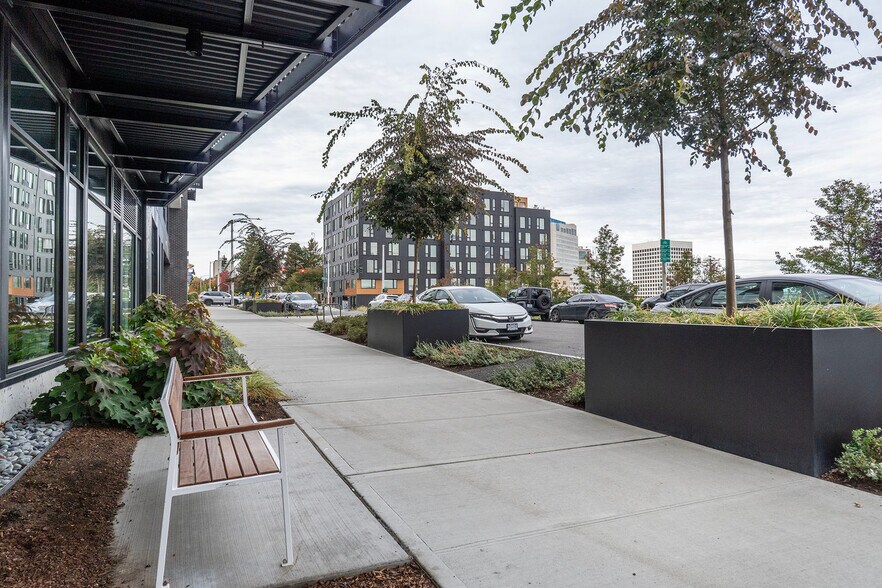 Building Photo - 1502 Fawcett Ave