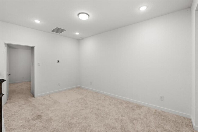 Building Photo - 18247 Lakepoint Rdg Ln