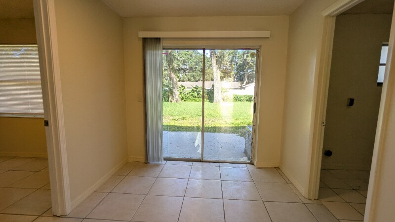 Building Photo - 4531 Ballentine Ct