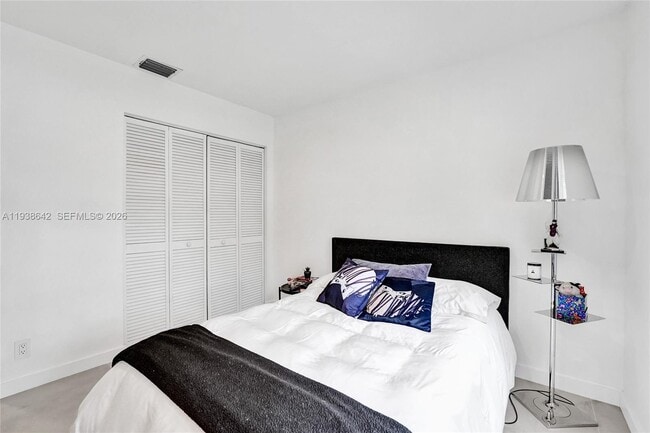 Building Photo - 648 Sand Creek Cir