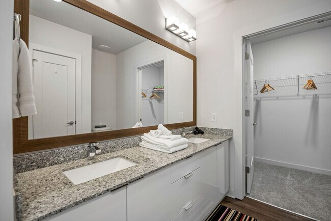 Building Photo - 1273 Williams St NW