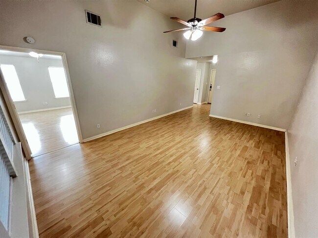 Building Photo - 803 Sable Trail Ct