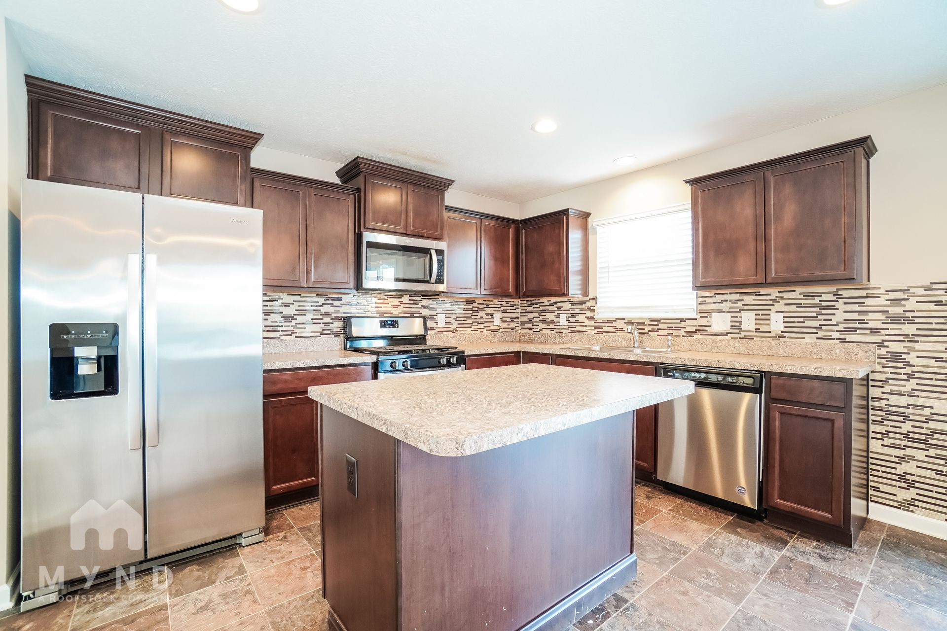 Building Photo - 5630 Branchville Dr