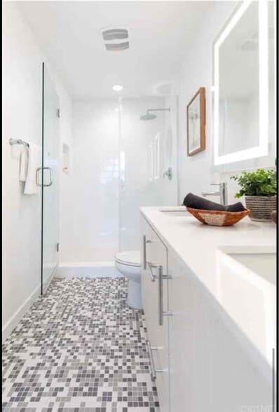 Building Photo - 4829 Craner Ave