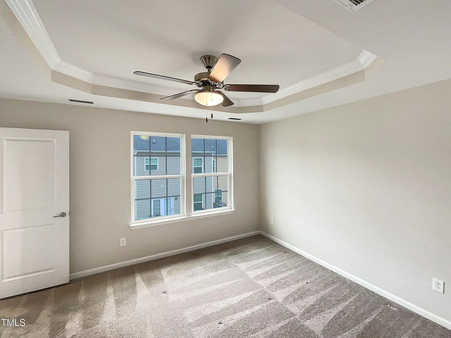 Building Photo - Room in Townhome on Journey Pl