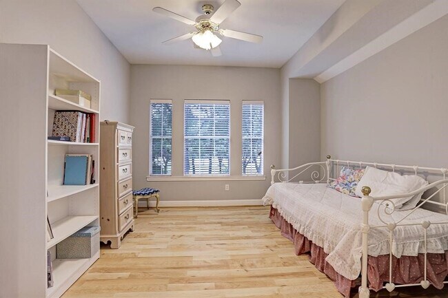 Building Photo - 19622 Emerald Ridge Ln