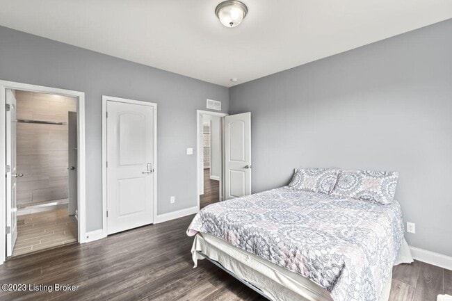 Building Photo - 18507 Chadwick Glen Cir