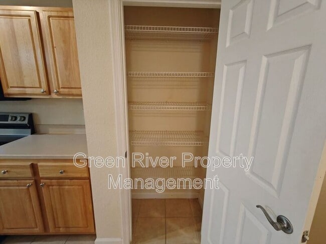 Building Photo - 10075 Gate Pkwy N